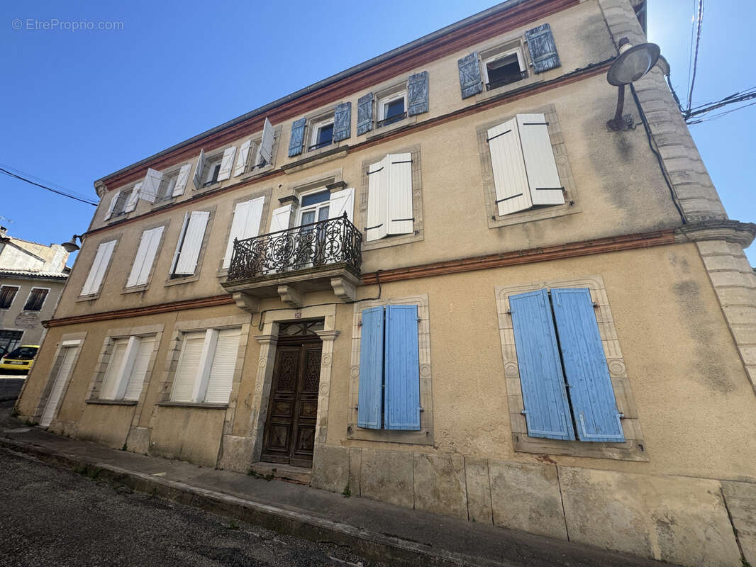 Appartement à MONCLAR-DE-QUERCY