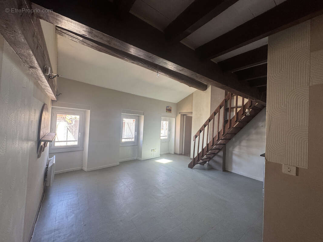 Appartement à MONCLAR-DE-QUERCY