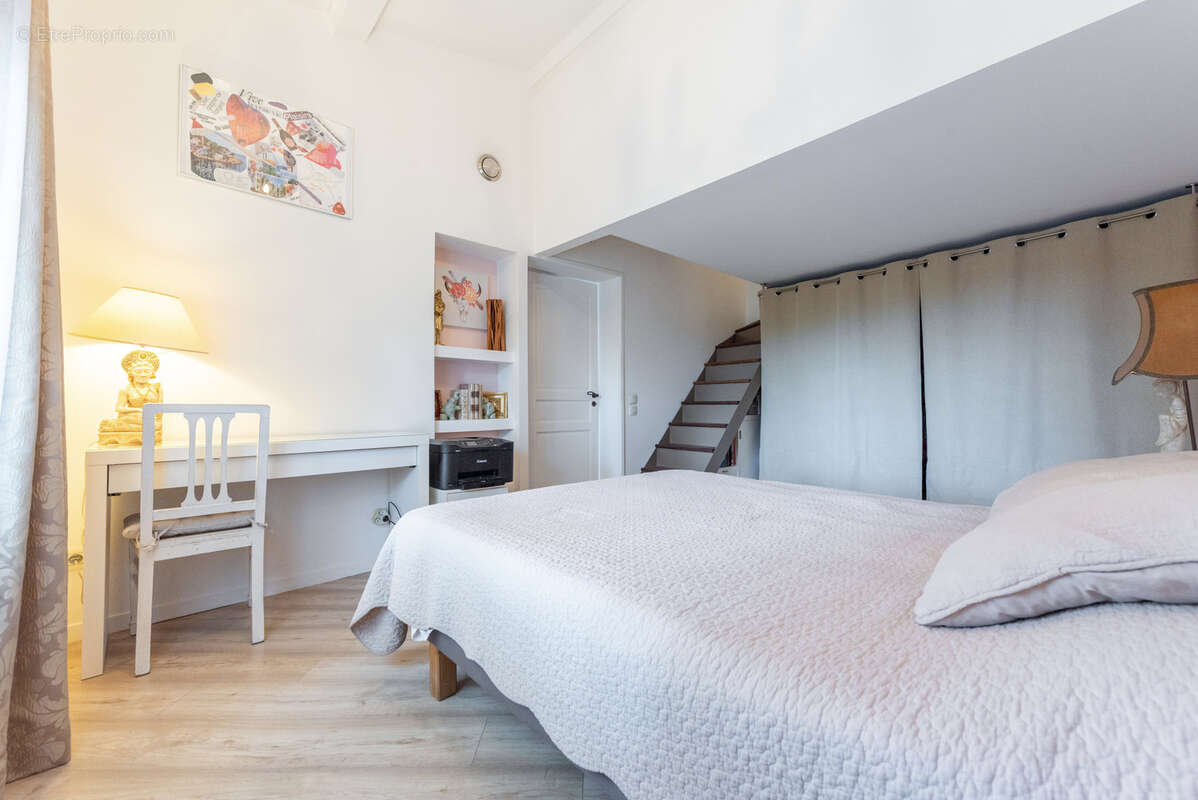 Maison à LA CADIERE-D&#039;AZUR