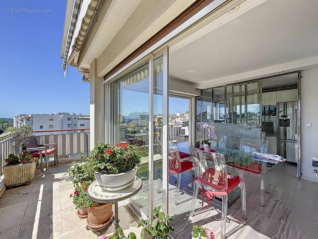 Appartement à CANNES