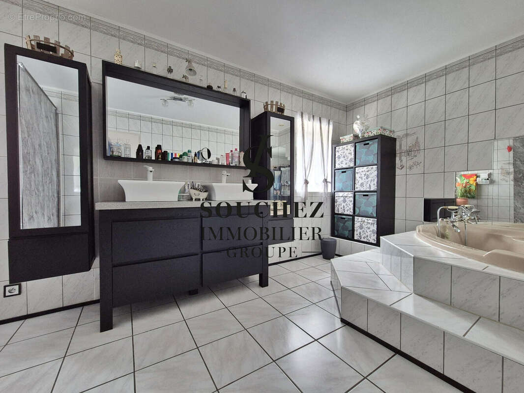 Maison à GIVENCHY-EN-GOHELLE