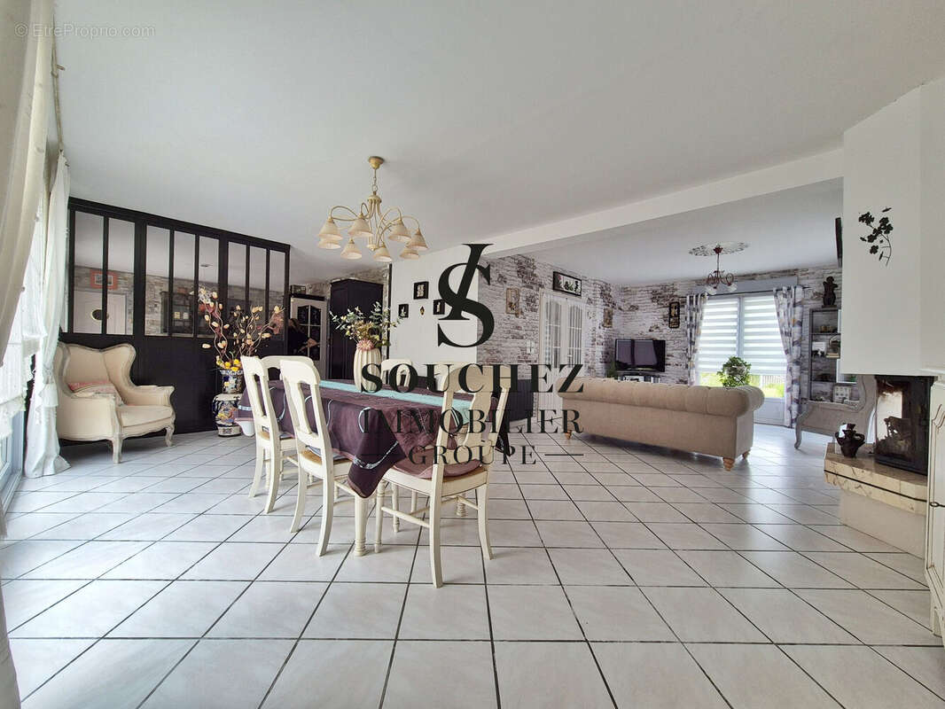 Maison à GIVENCHY-EN-GOHELLE