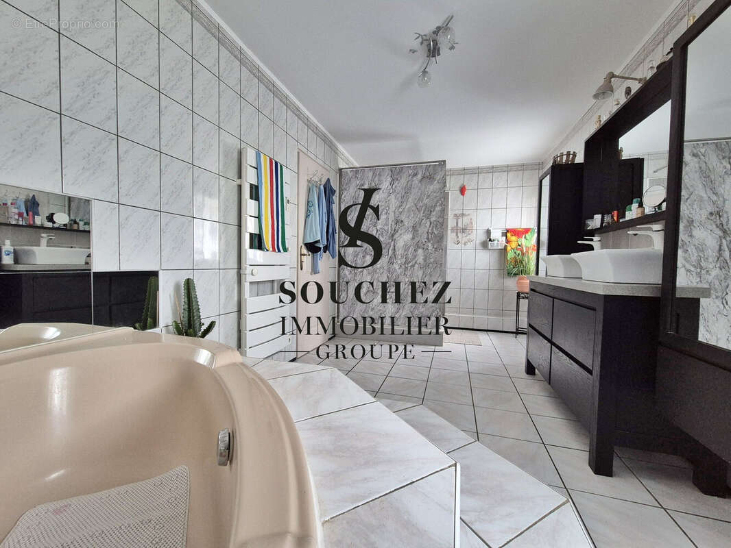 Maison à GIVENCHY-EN-GOHELLE