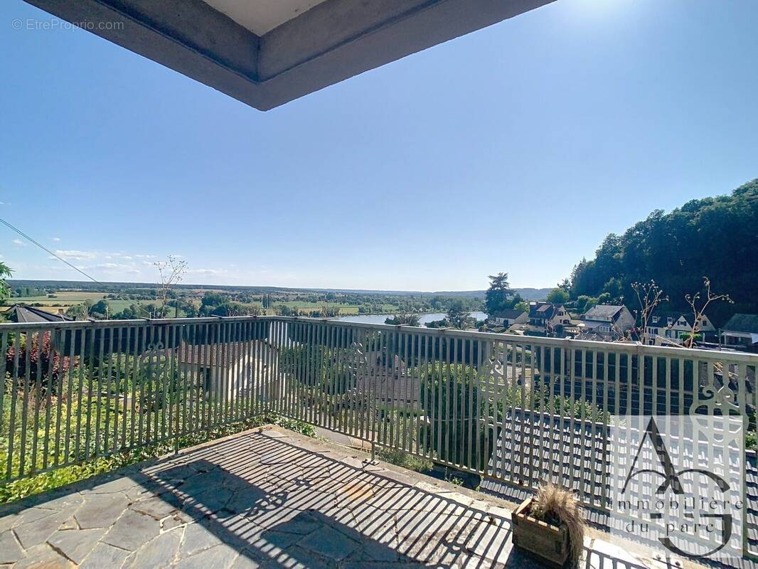 Maison à VILLEQUIER