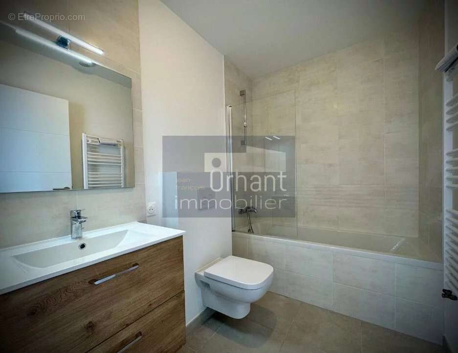 Maison à GRAND-CHAMP