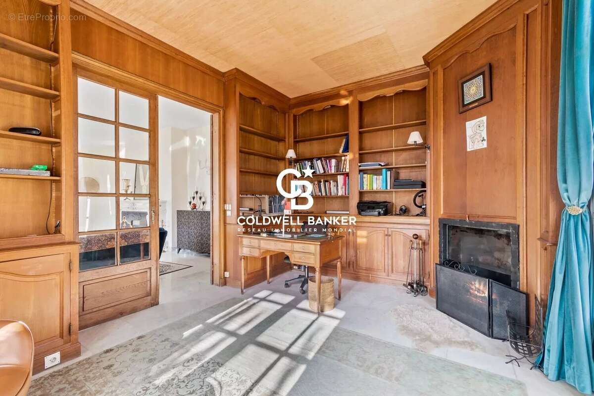 Maison à LE VESINET