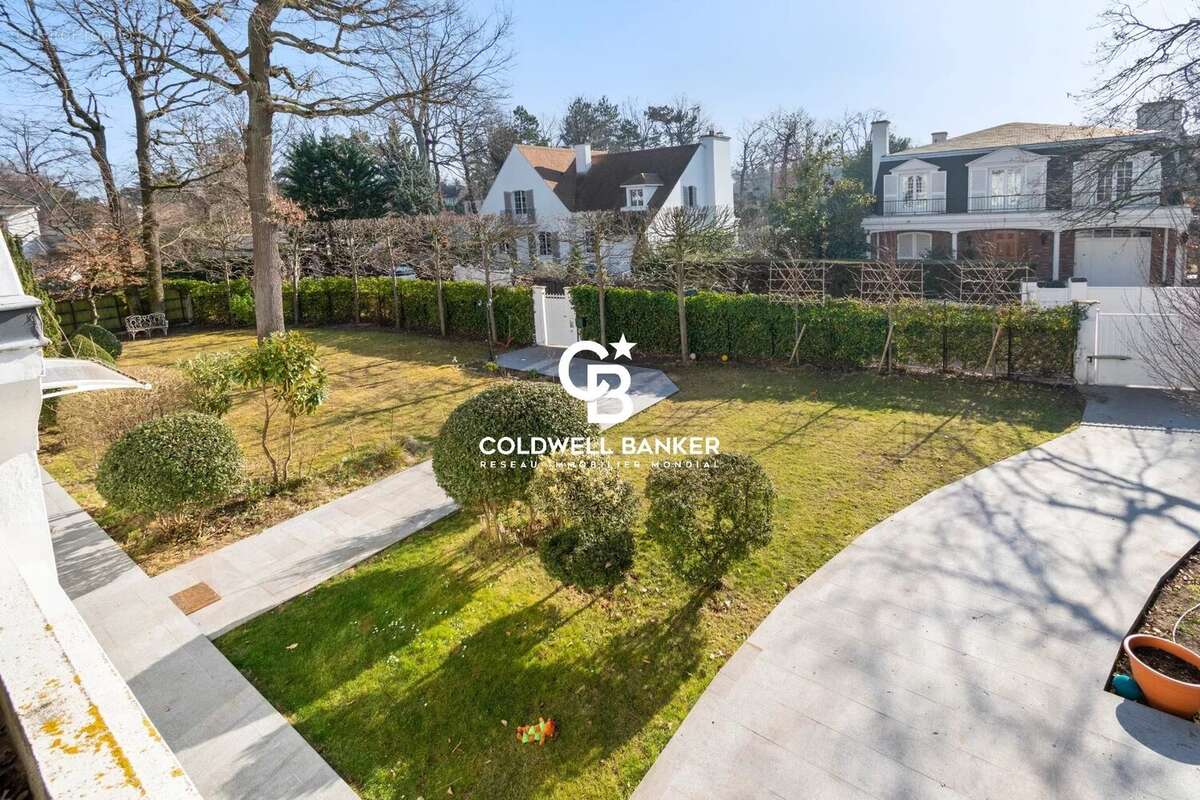 Maison à LE VESINET