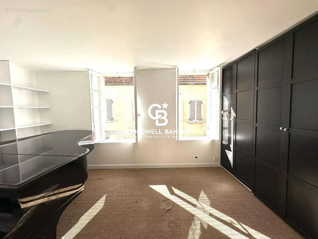 Maison à SAINT-GERMAIN-EN-LAYE