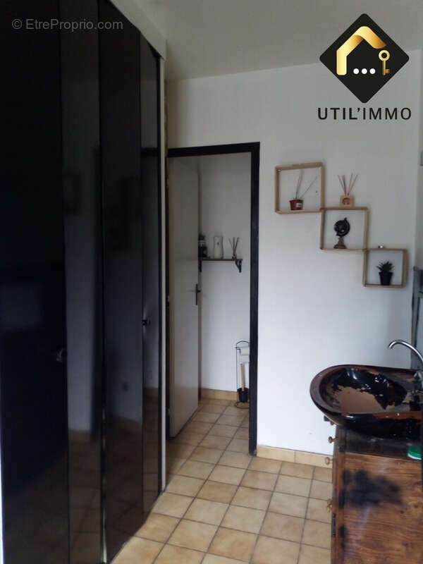 Entrée vue 2 - Maison à NEUVY-PAILLOUX