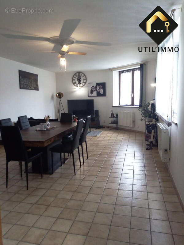 Pièce de vie vue 1 - Maison à NEUVY-PAILLOUX