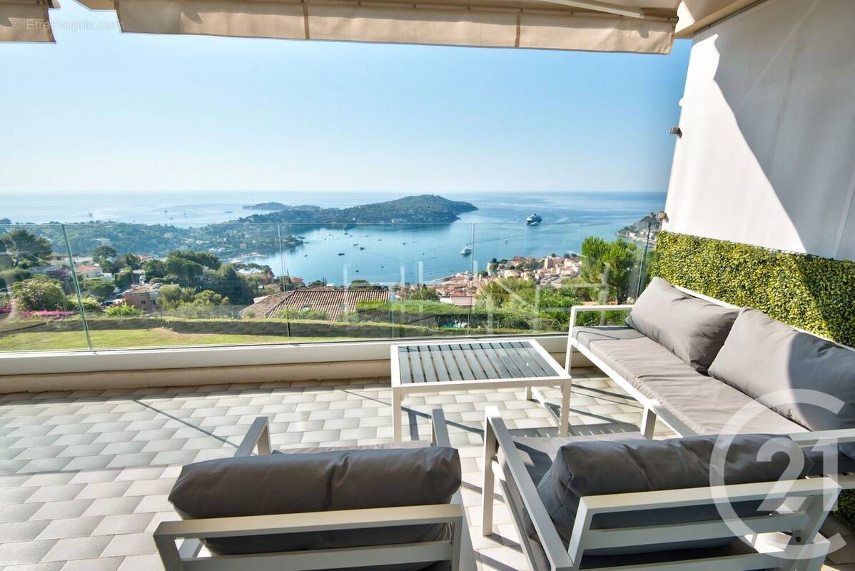 Appartement à VILLEFRANCHE-SUR-MER