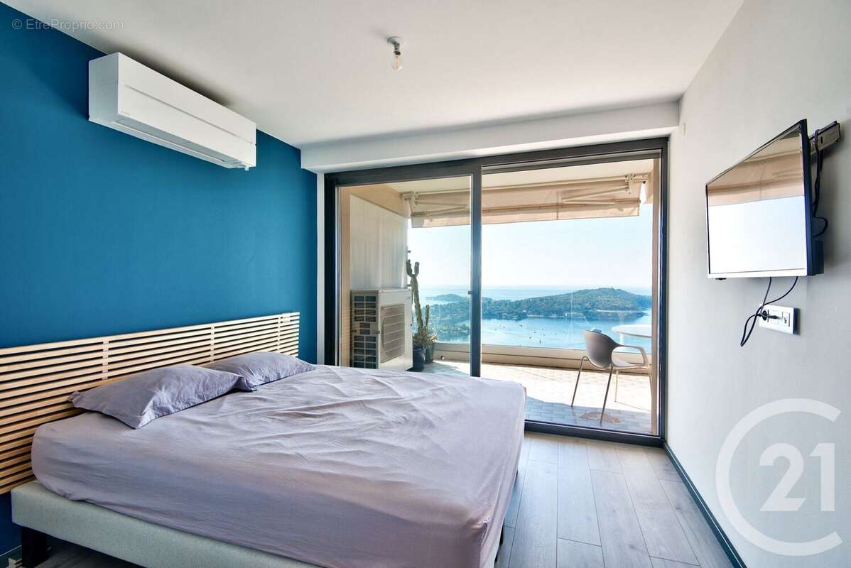 Appartement à VILLEFRANCHE-SUR-MER
