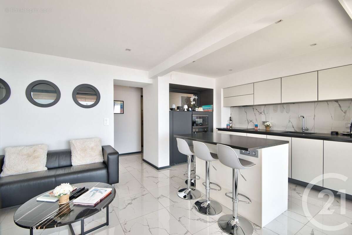 Appartement à VILLEFRANCHE-SUR-MER