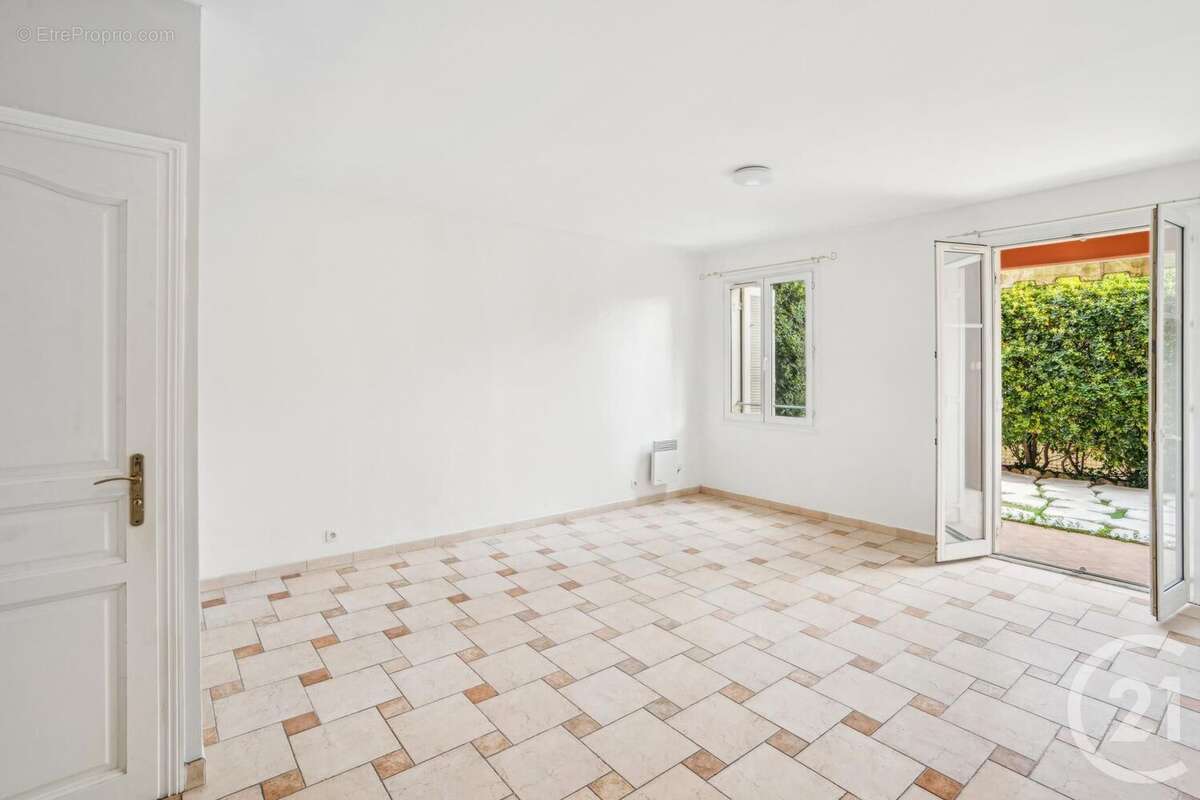 Appartement à SAINT-JEAN-CAP-FERRAT