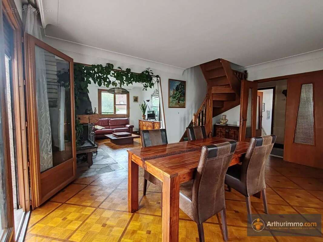 Maison à LIVRY-GARGAN