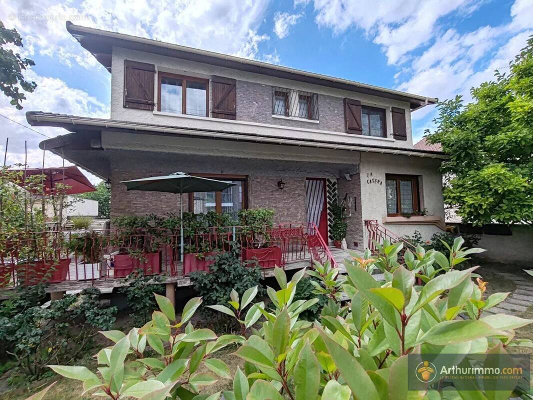 Maison à LIVRY-GARGAN