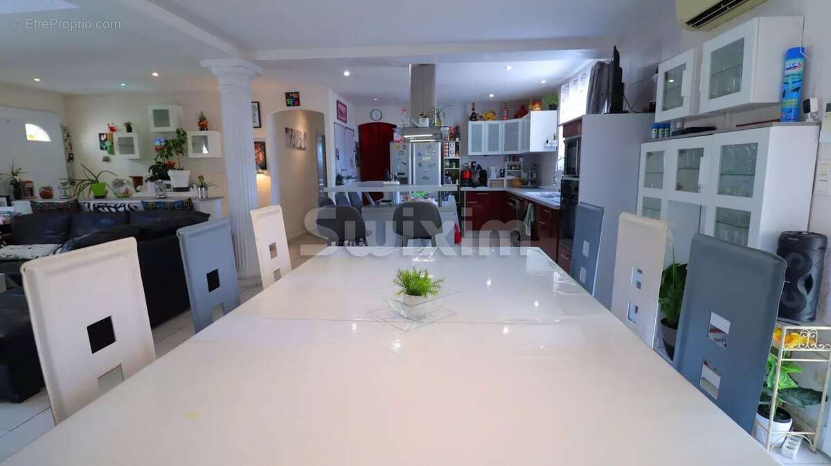 Maison à BERRE-L&#039;ETANG