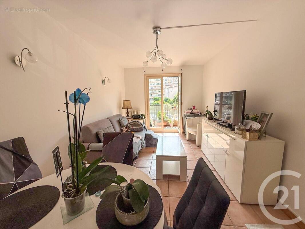 Appartement à MENTON