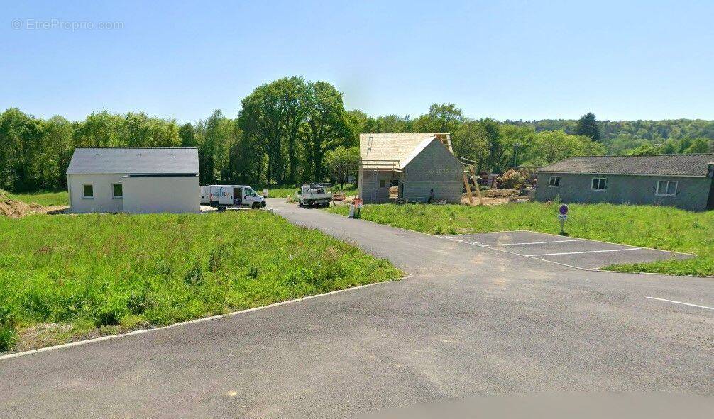 Terrain à MALESTROIT