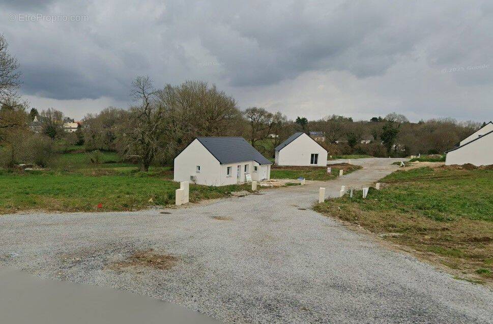 Terrain à PLUMELEC