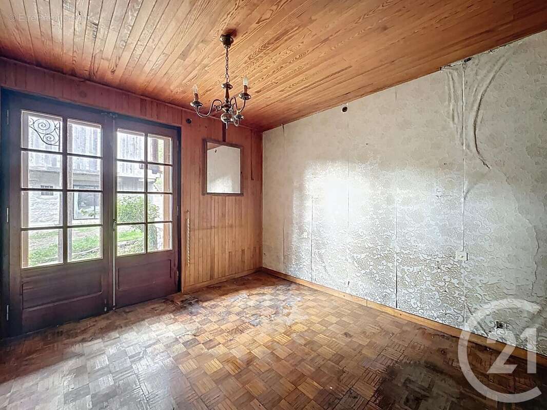 Maison à LA COTE-D&#039;ARBROZ