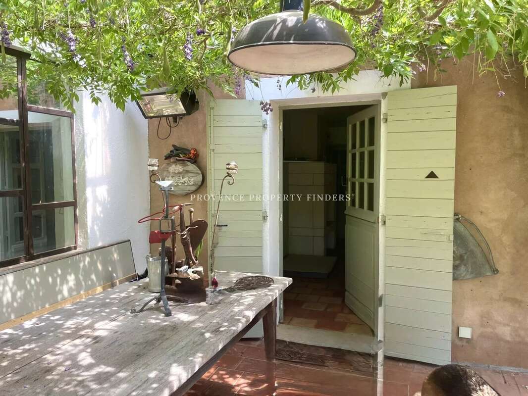 Maison à SILLANS-LA-CASCADE