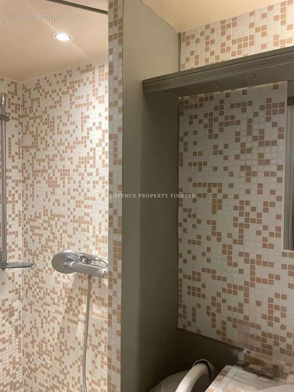 Maison à SILLANS-LA-CASCADE