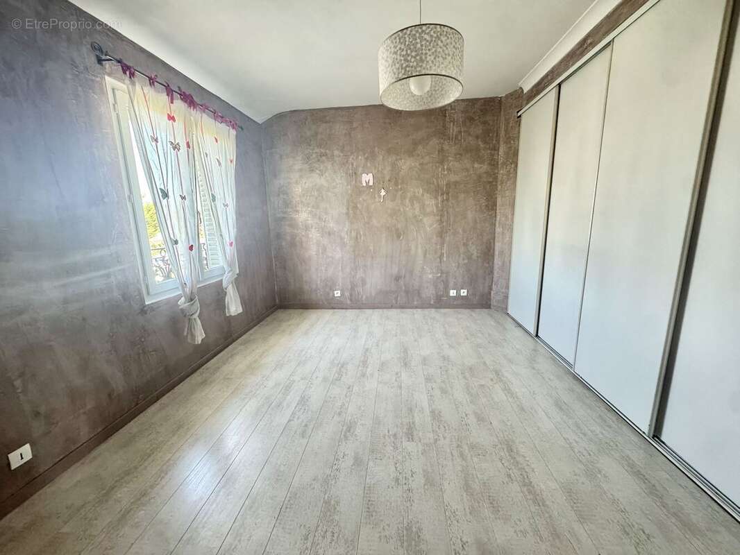 Maison à SAINT-PRIX