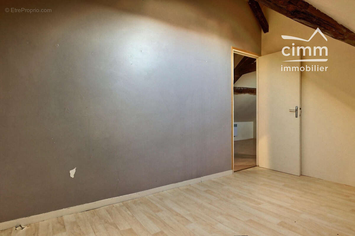 Appartement à JOUY-SUR-MORIN