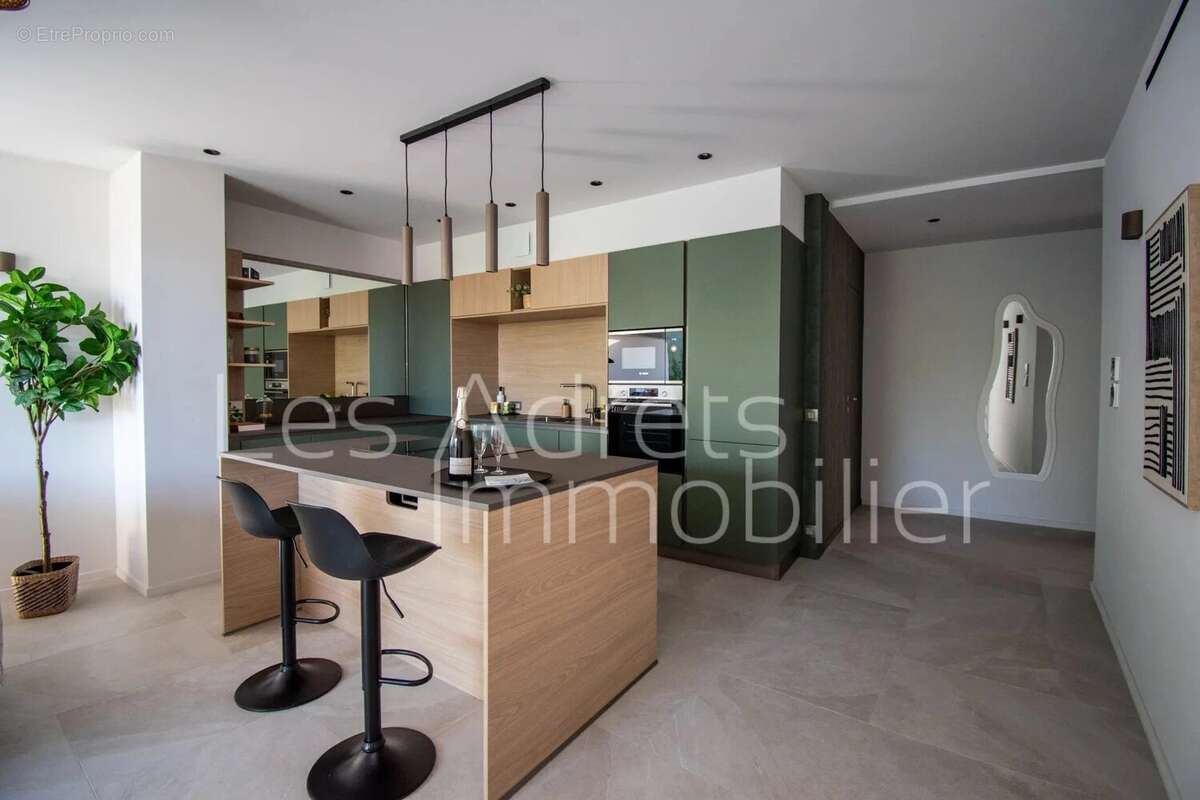 Appartement à LES ADRETS-DE-L&#039;ESTEREL