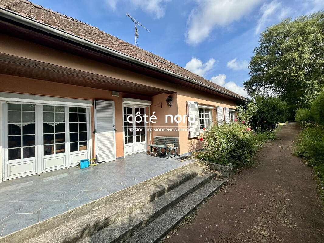 Maison à WALINCOURT-SELVIGNY