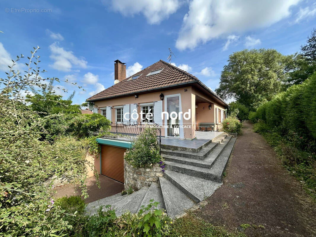 Maison à WALINCOURT-SELVIGNY