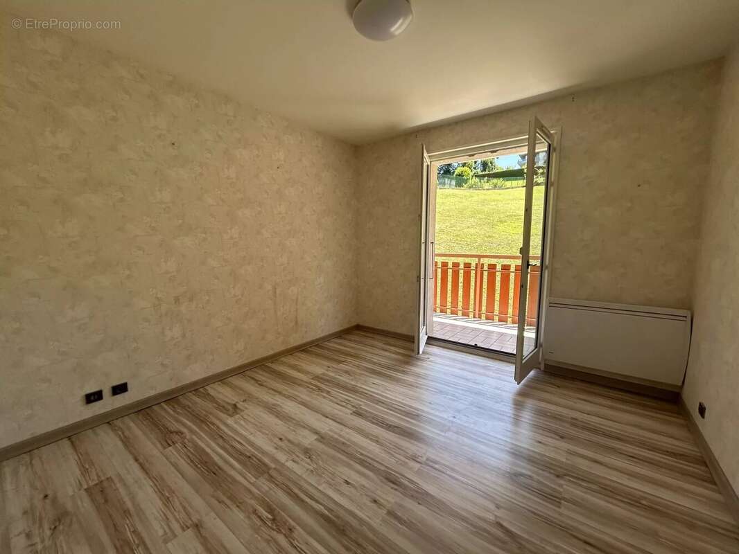 Appartement à EVIAN-LES-BAINS