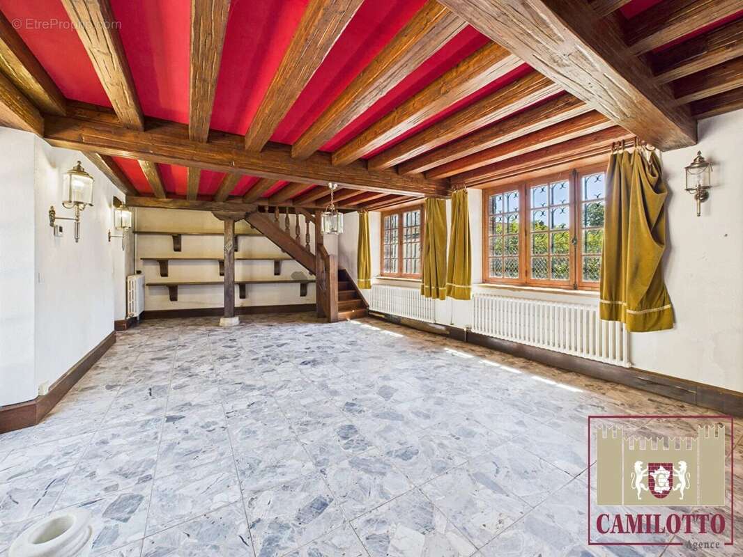 Maison à NOGENT-LE-ROI