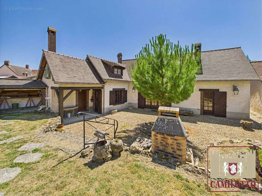 Maison à NOGENT-LE-ROI