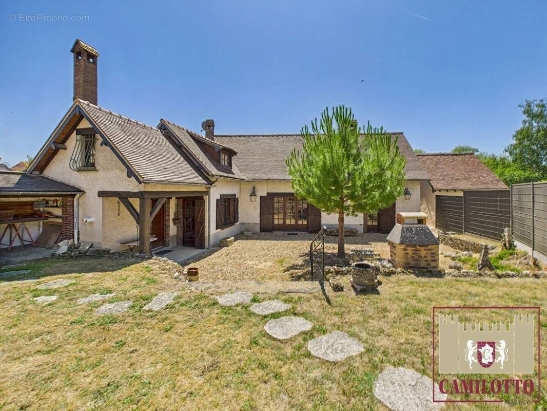 Maison à NOGENT-LE-ROI