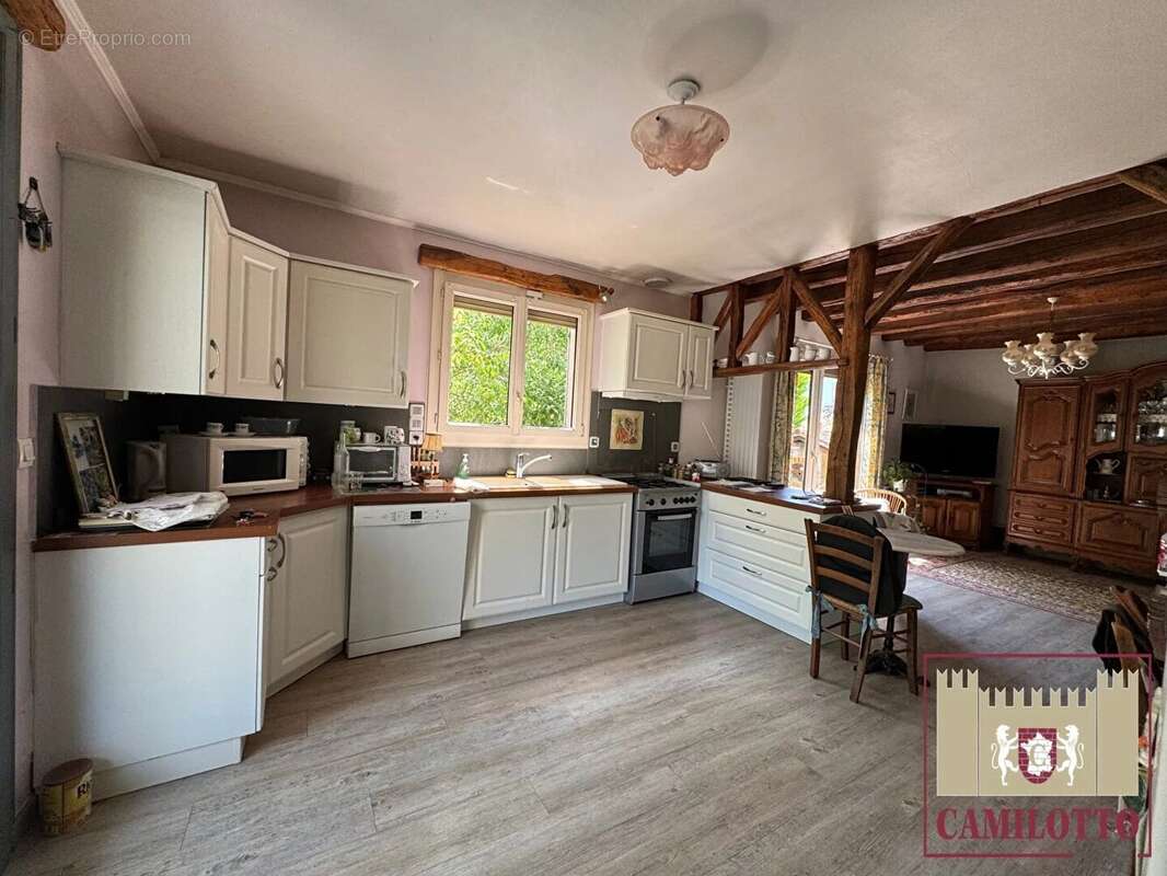 Maison à NOGENT-LE-ROI