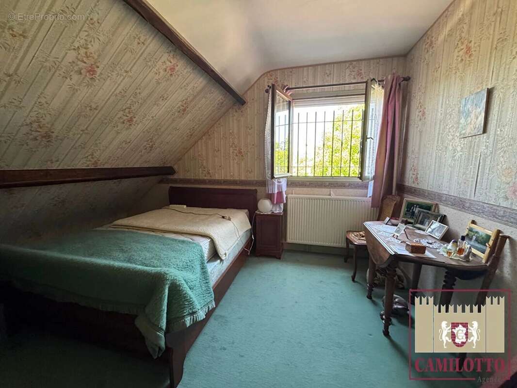 Maison à NOGENT-LE-ROI