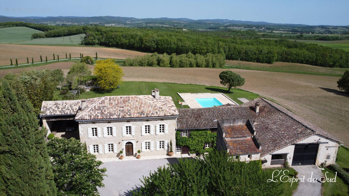 Maison à CASTELNAU-DE-MONTMIRAL