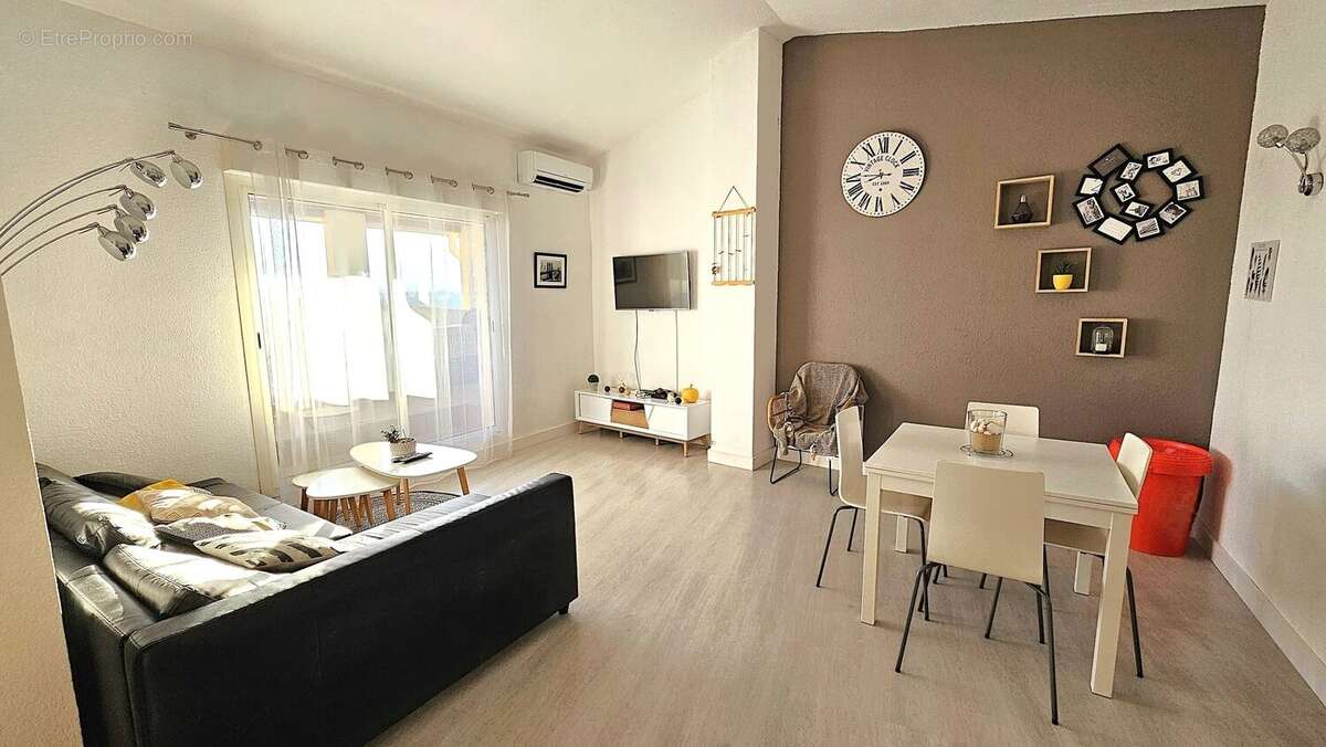 Appartement à LA GAUDE