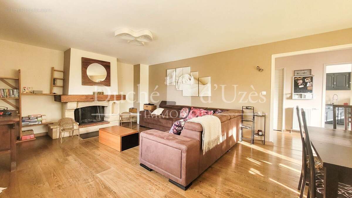 Photo 2 - Maison à UZES