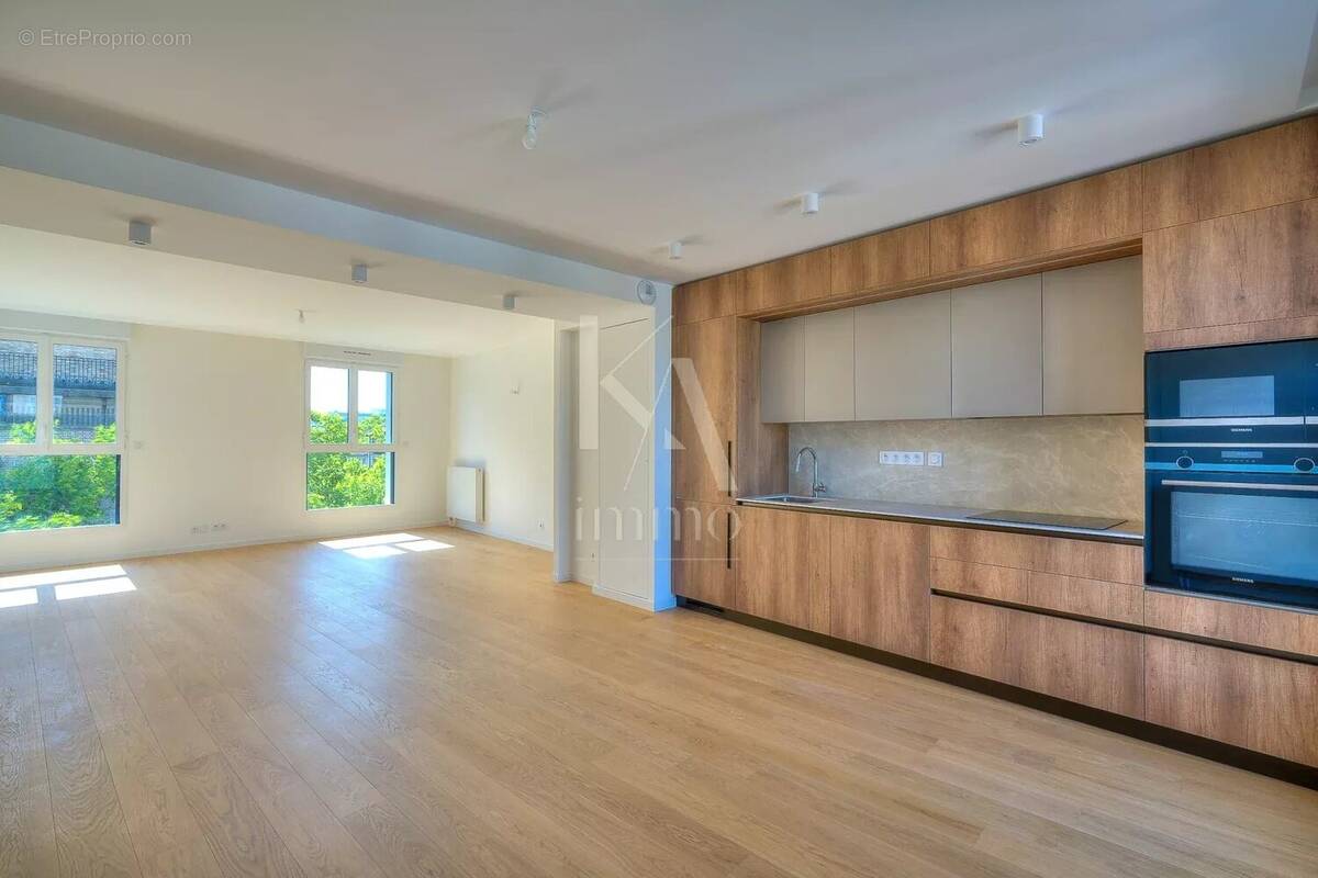 Appartement à BOULOGNE-BILLANCOURT