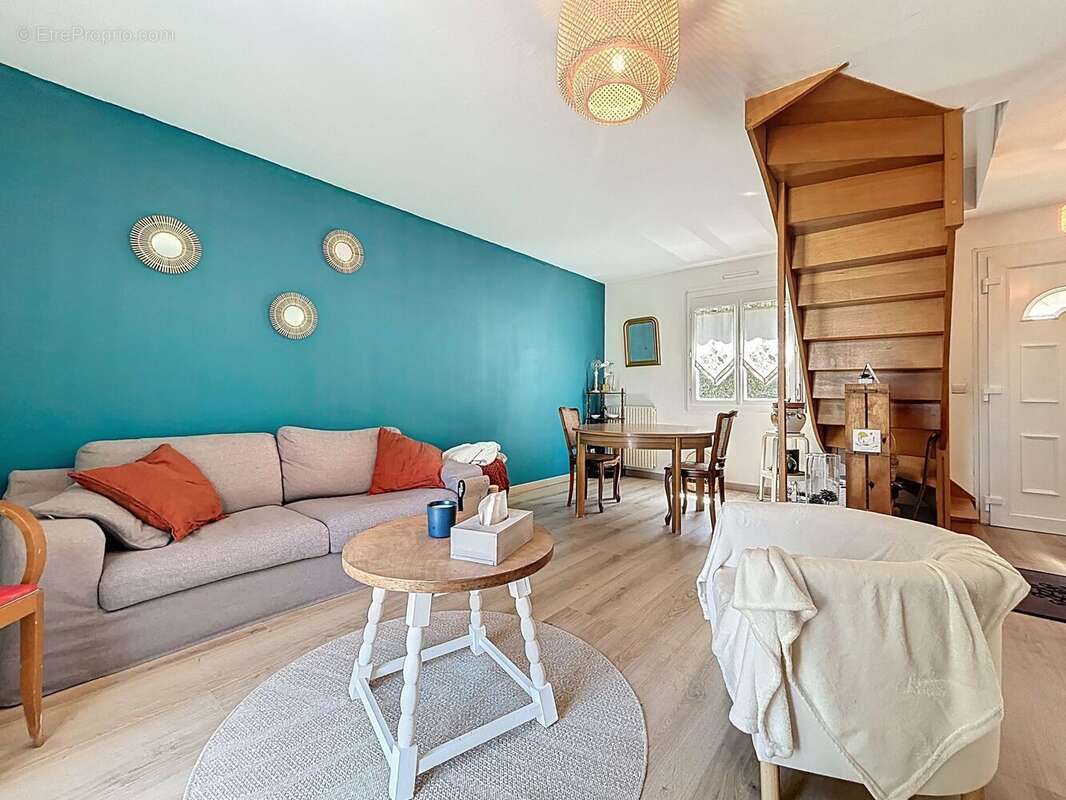 Maison à JONCHERY-SUR-VESLE