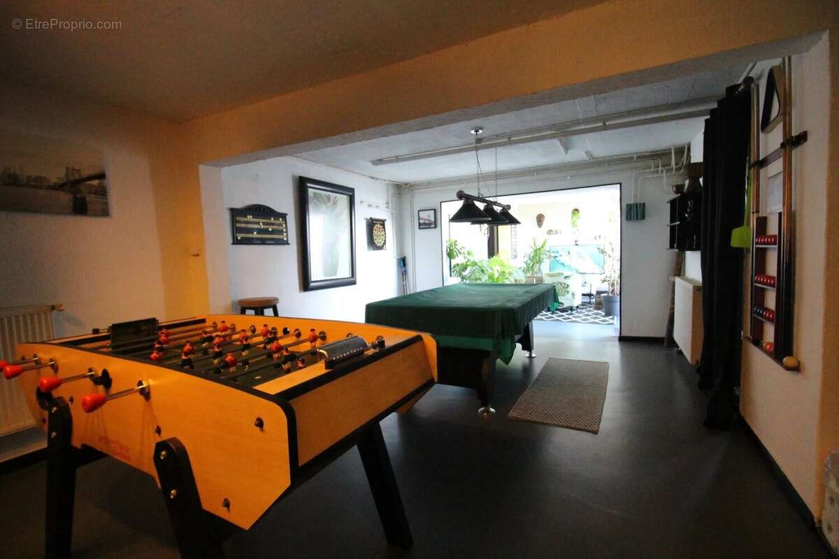 Maison à CIRES-LES-MELLO