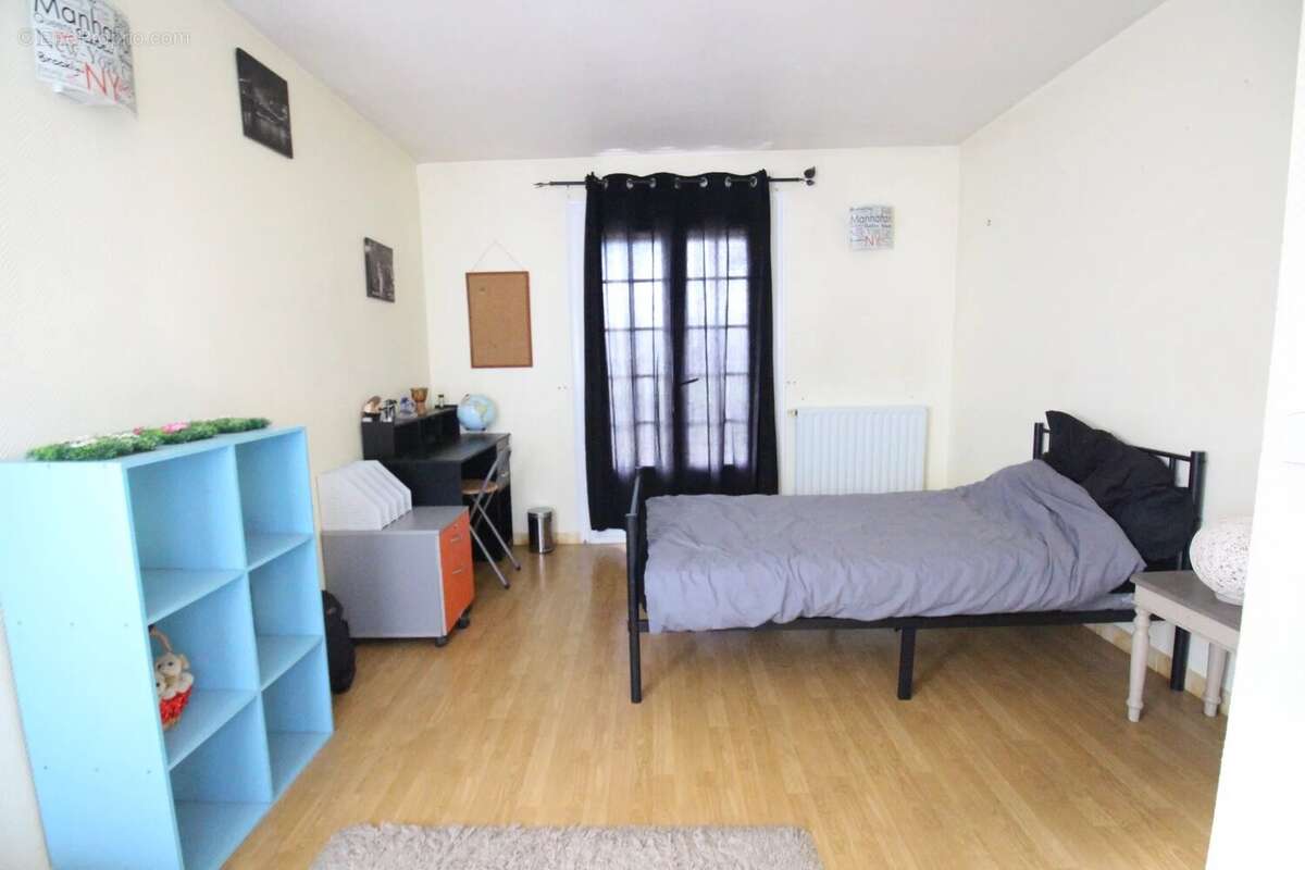 Maison à CIRES-LES-MELLO