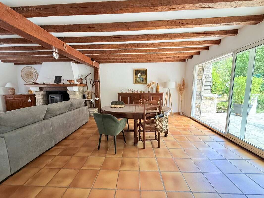 Maison à ROMAINVILLE