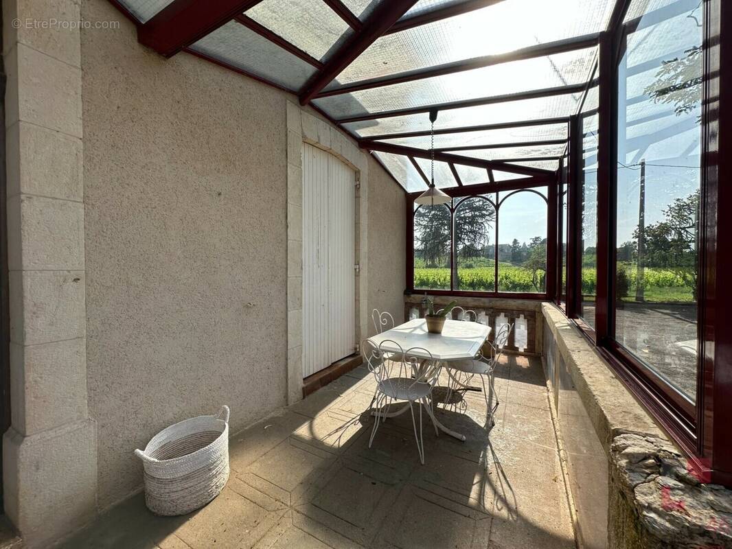 Maison à PUY-L&#039;EVEQUE