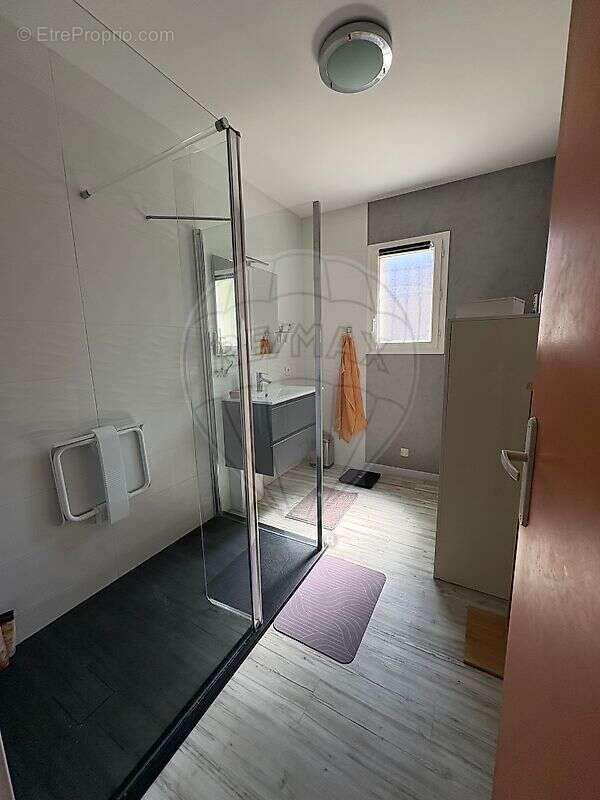 Maison à SAINT-GEORGES-DE-DIDONNE