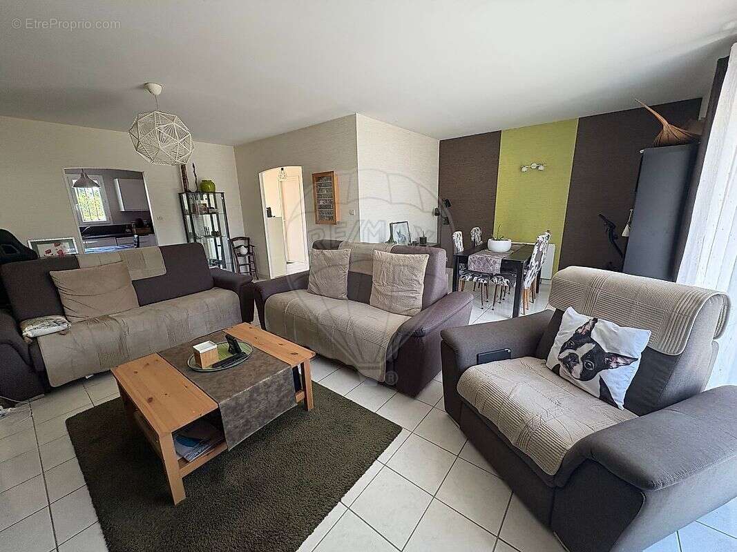 Maison à SAINT-GEORGES-DE-DIDONNE