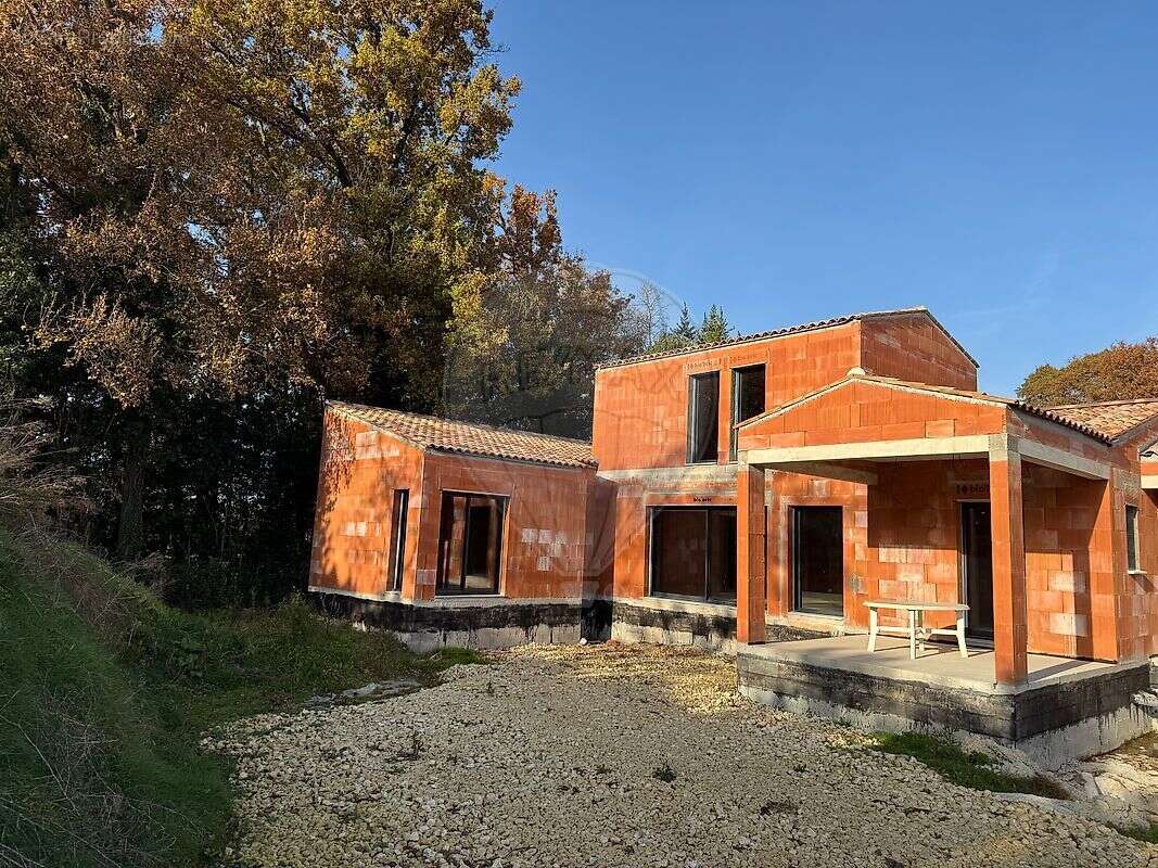 Maison à LES MATHES